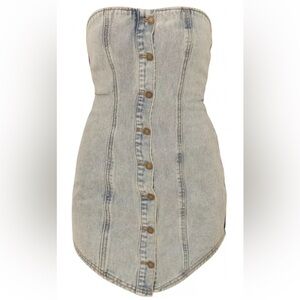 NWOT Pretty Little Thing Strapless Button Uo Denim Dress